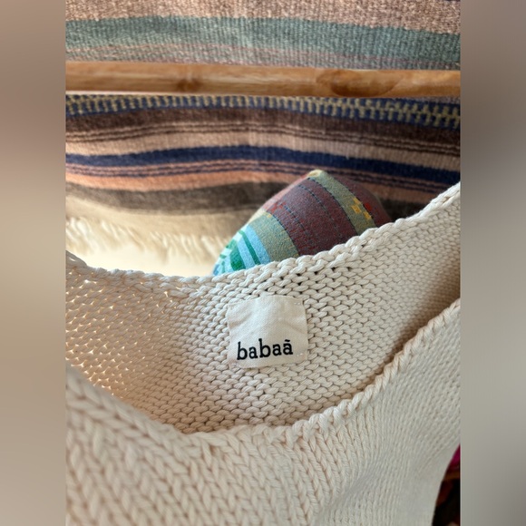 BABAA // Top No1 - Picture 4 of 5